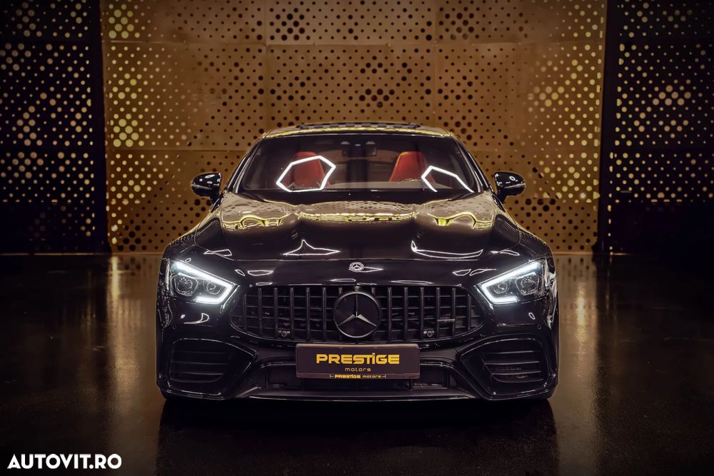 Mercedes-Benz AMG GT 4-door Coupe 63 S 4Matic+ Speedshift MCT 9G - 3