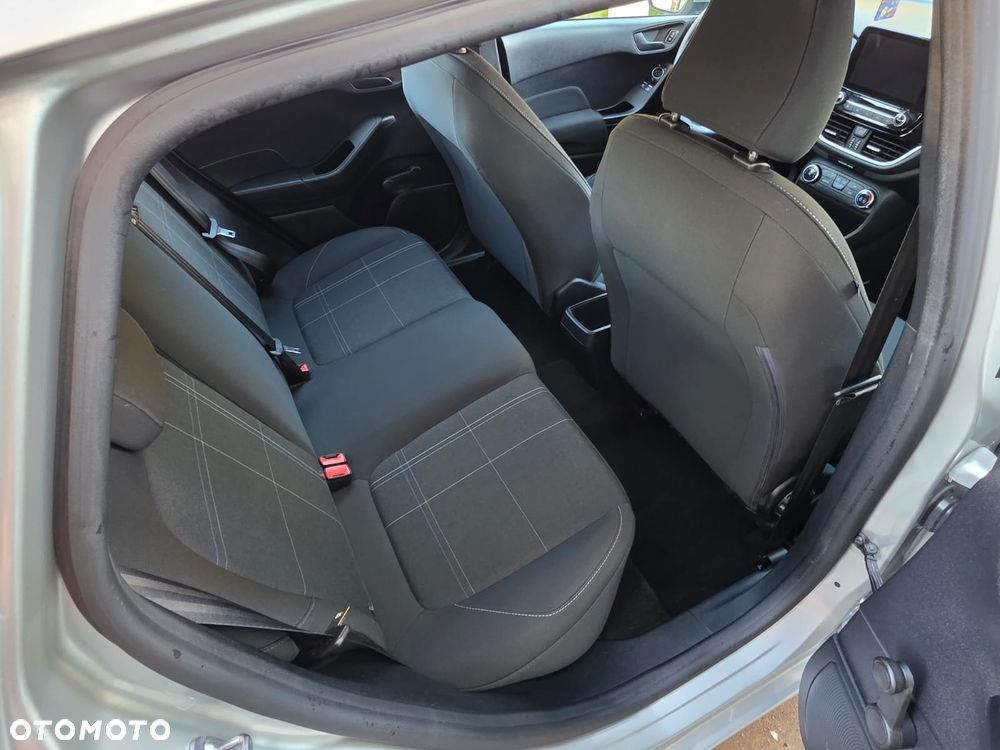 Ford Fiesta - 19