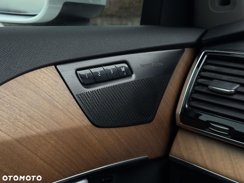 Volvo XC 90 - 28