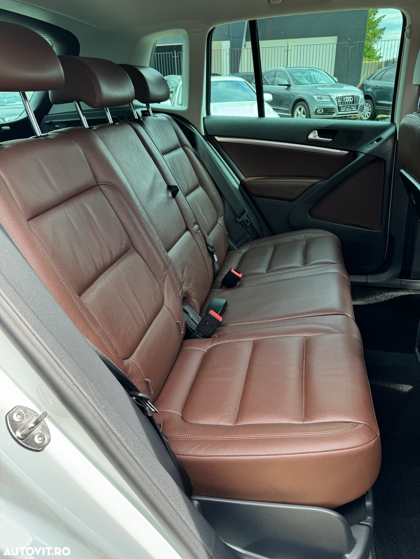 Volkswagen Tiguan 2.0 TDI BMT Sport & Style - 12