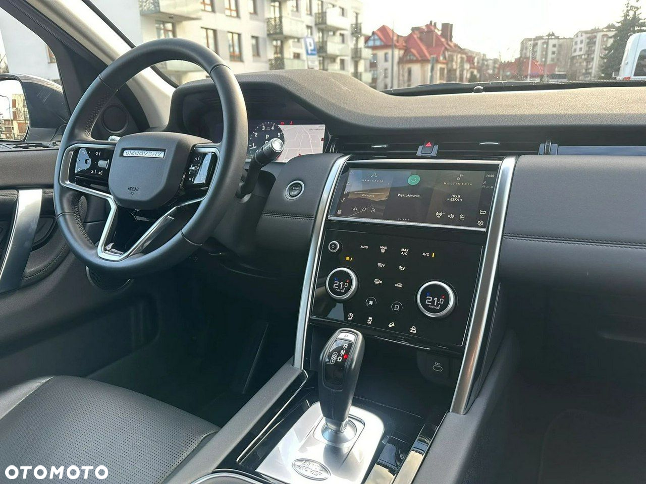 Land Rover Discovery Sport 2.0 P200 mHEV S - 18