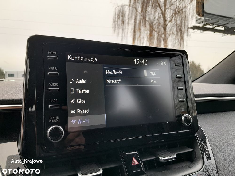 Toyota Corolla 1.8 Hybrid Comfort - 17