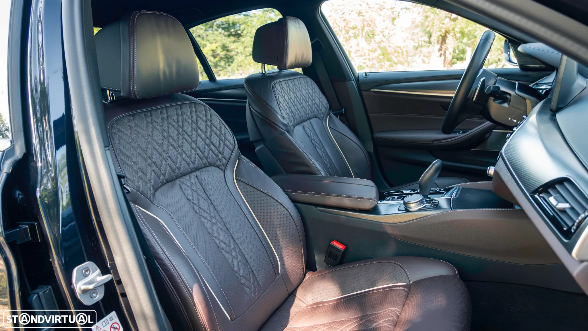BMW 530 e Pack M - 36