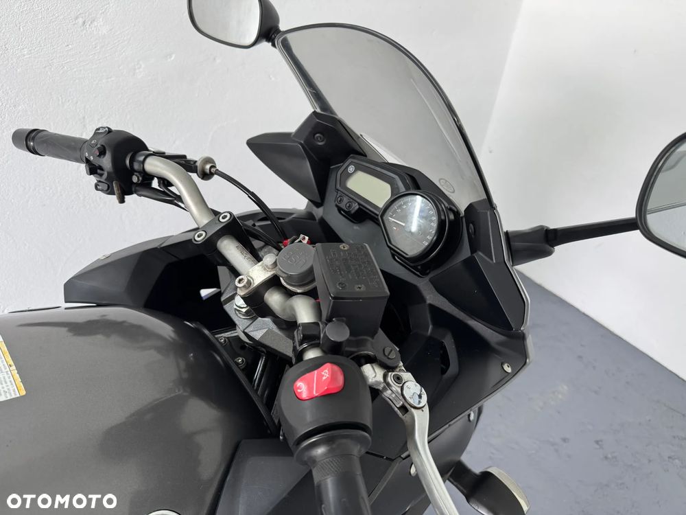 Yamaha XJ - 19