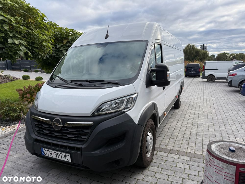 Opel Movano