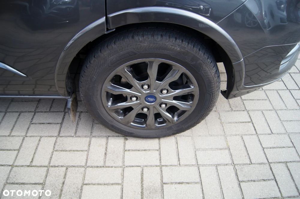 Ford Tourneo Custom 320 L2H1 VA Autm Titanium X - 39