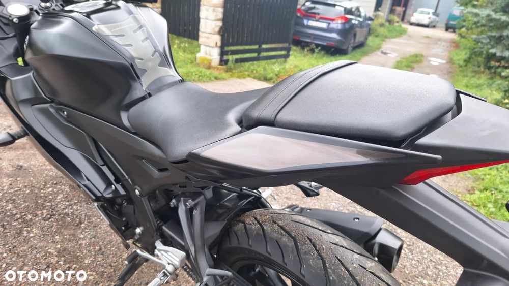 Yamaha R125 - 35