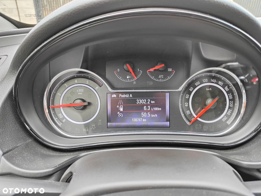 Opel Insignia 2.0 CDTI ecoFLEX - 19