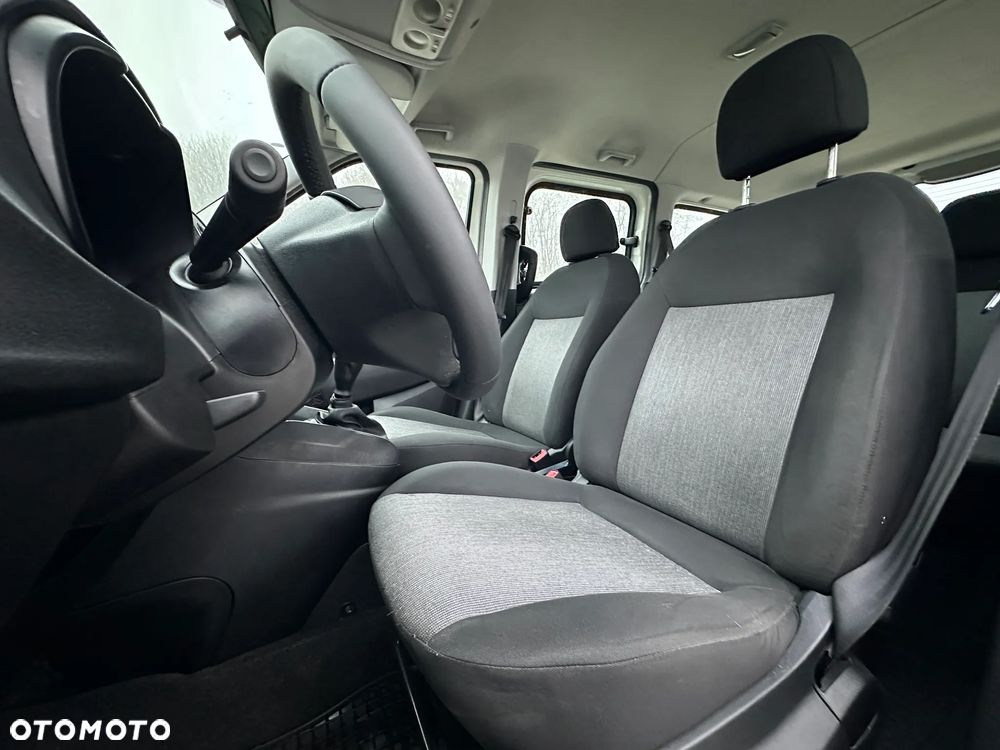 Fiat Doblo Maxi Active - 11