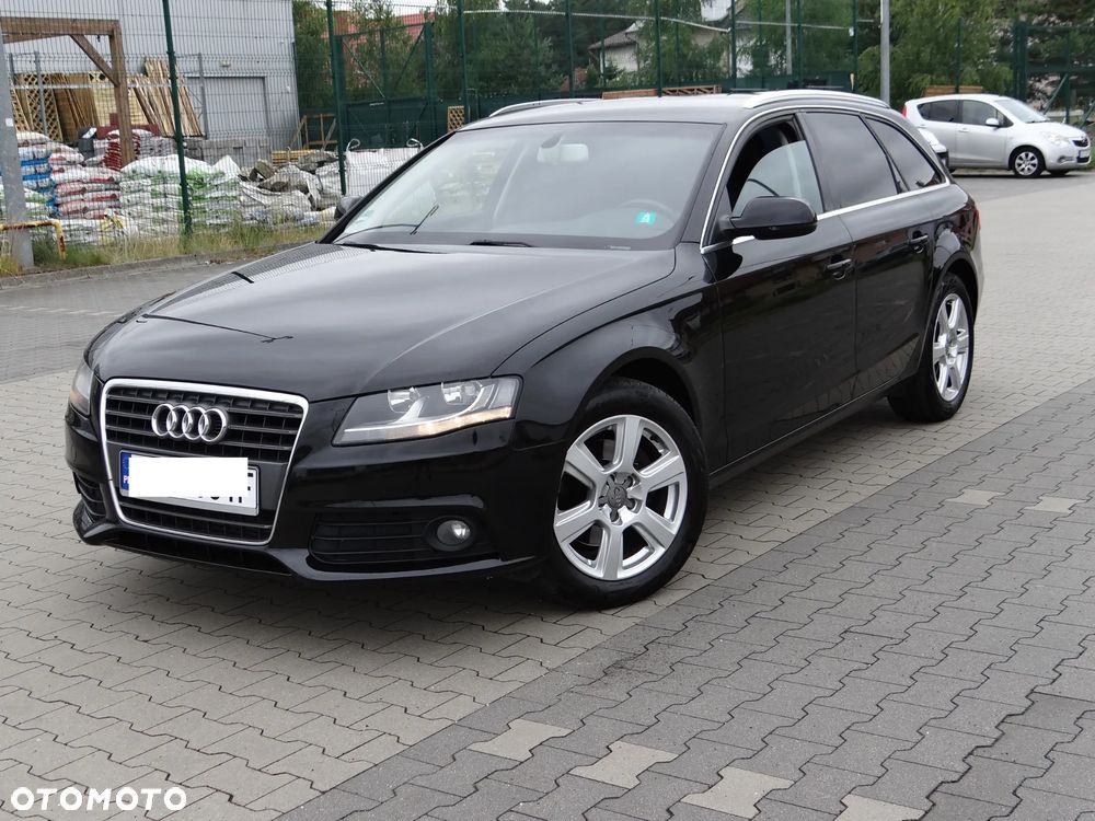 Audi A4 Avant - 1