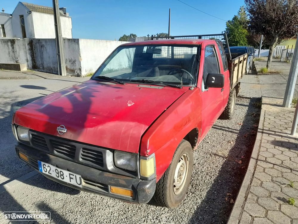 Nissan Pick Up - 10