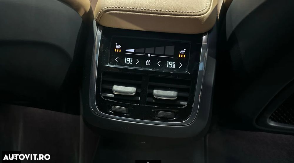 Volvo V60 Cross Country B4 D AWD Geartronic Pro - 10