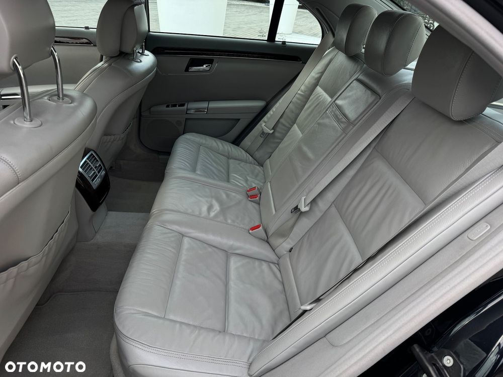 Mercedes-Benz Klasa S 350 4-Matic - 22