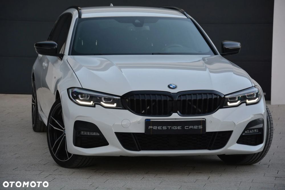 BMW Seria 3 320d Touring Edition M Sport Shadow