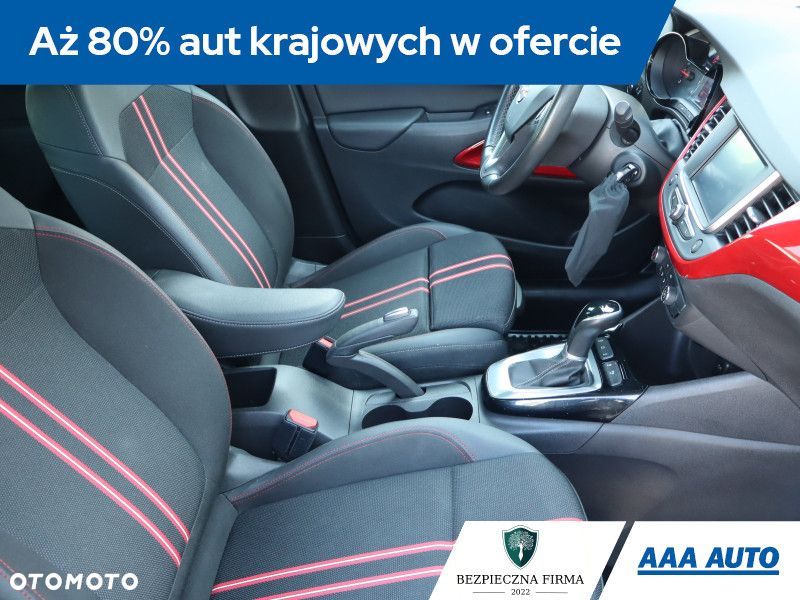 Opel Crossland X - 10