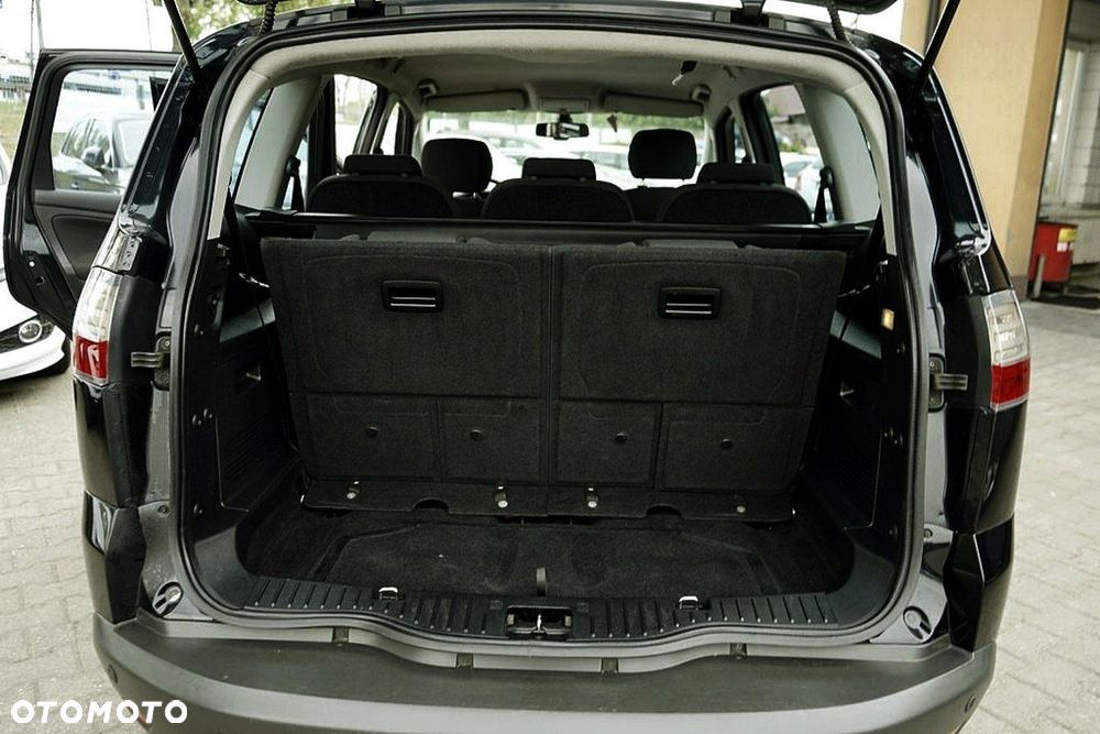 Ford S-Max 2.2 TDCi Titanium - 25