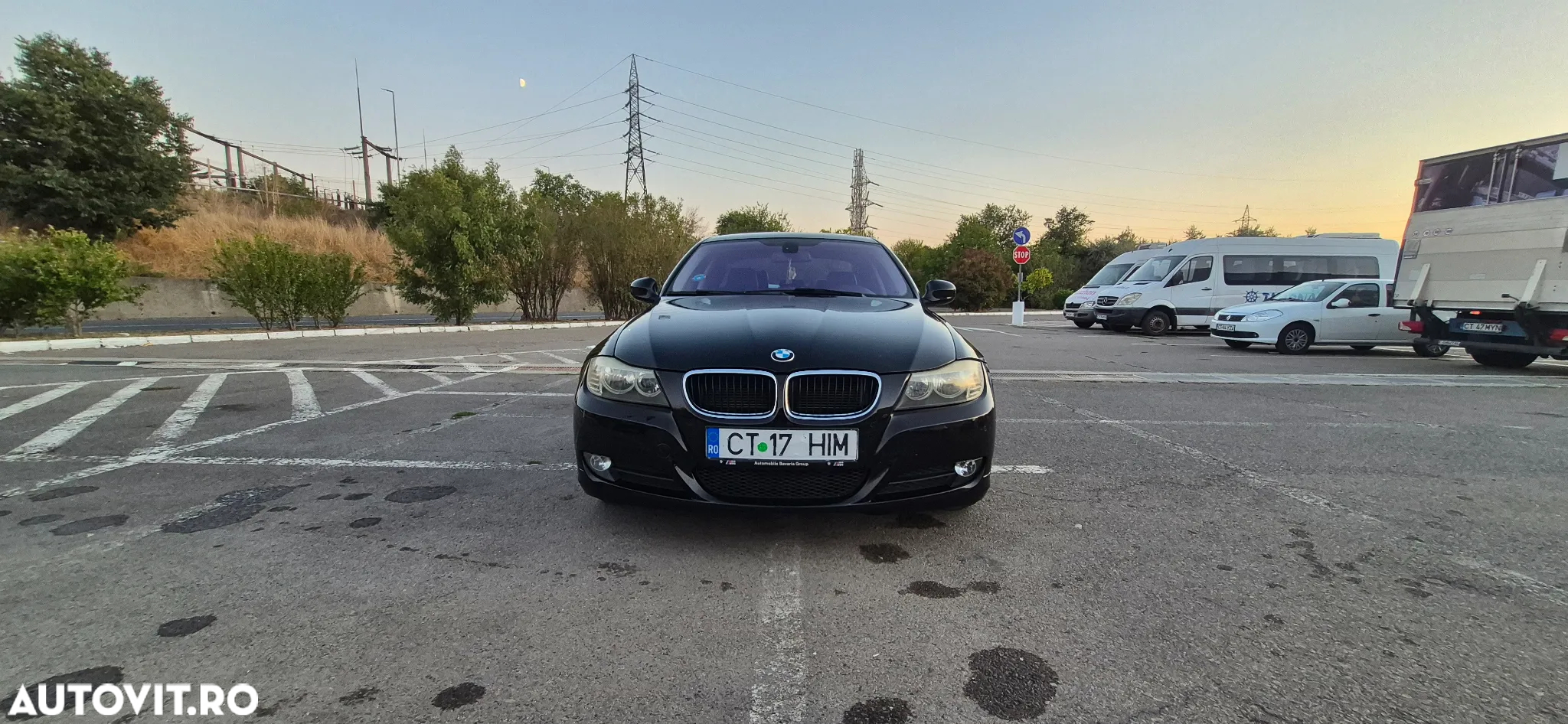 BMW Seria 3 318d - 13