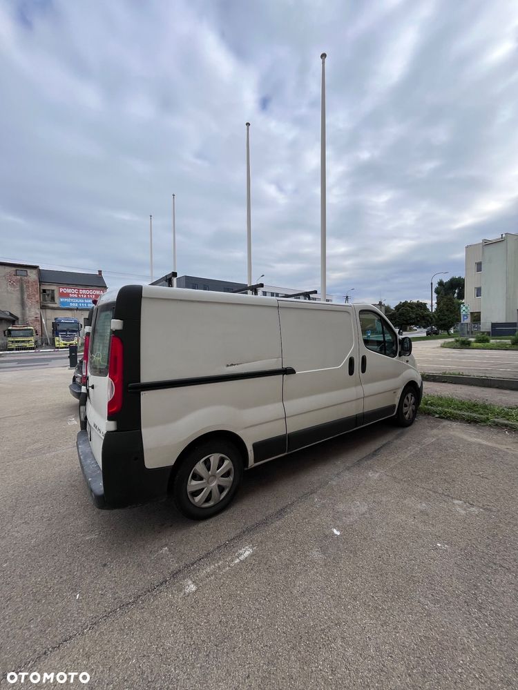 Opel Vivaro - 4