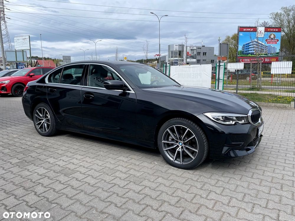 BMW Seria 3 330i Luxury Line sport - 14