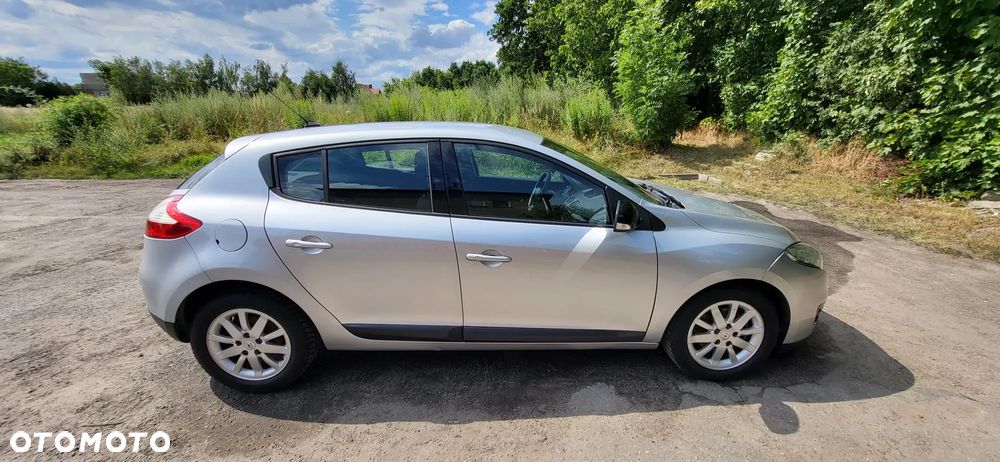Renault Megane 1.5 dCi Authentique - 10
