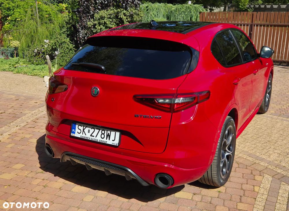 Alfa Romeo Stelvio 2.0 Turbo Veloce Q4 - 10