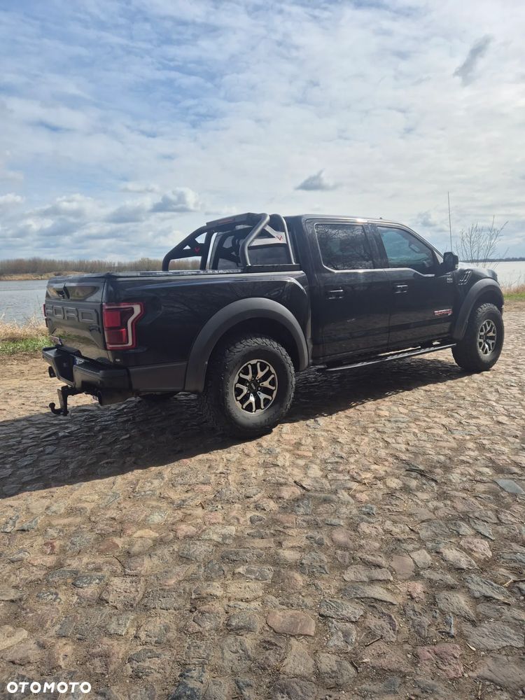Ford F150 - 4