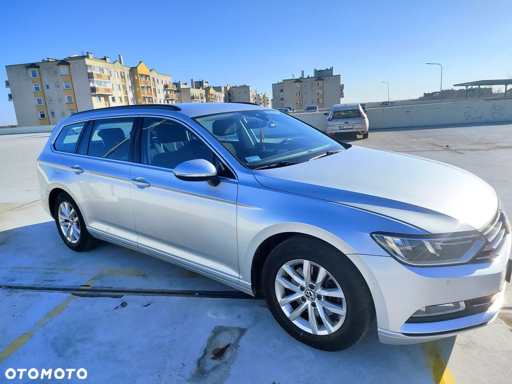 Volkswagen Passat Variant 2.0 TDI (BlueMotion Technology) Comfortline - 15