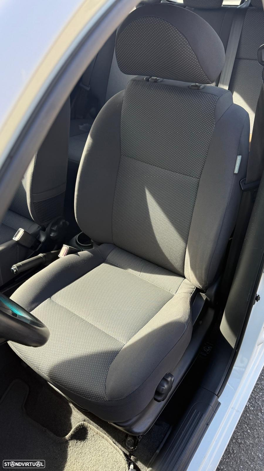 Chevrolet Aveo 1.2 LS - 12