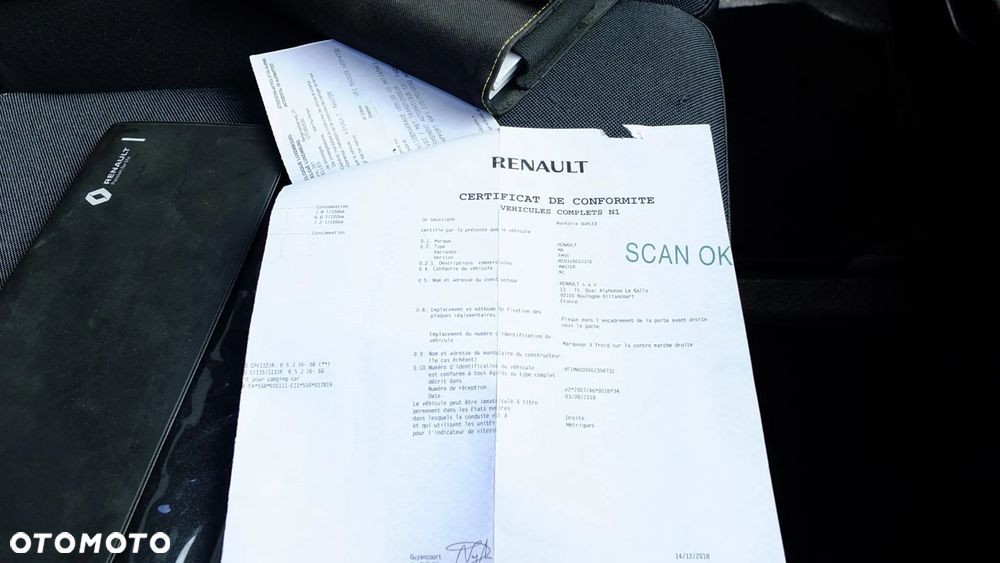 Renault Master - 24