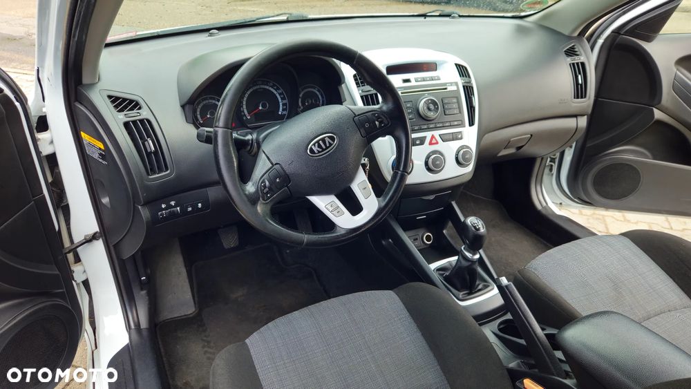 Kia Ceed 1.6 Optimum - 6
