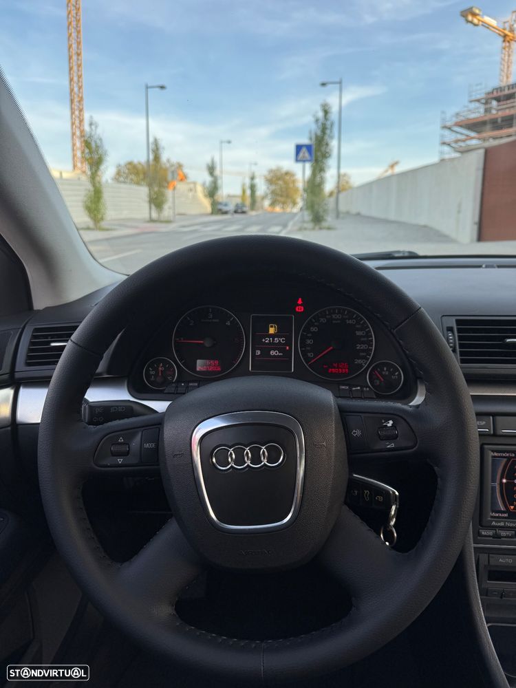 Audi A4 Avant 2.0 TDI S-line - 11