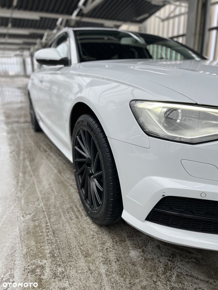 Audi A6 Avant 2.0 TDI Ultra S tronic - 15