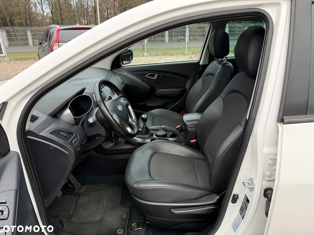 Hyundai ix35 - 14