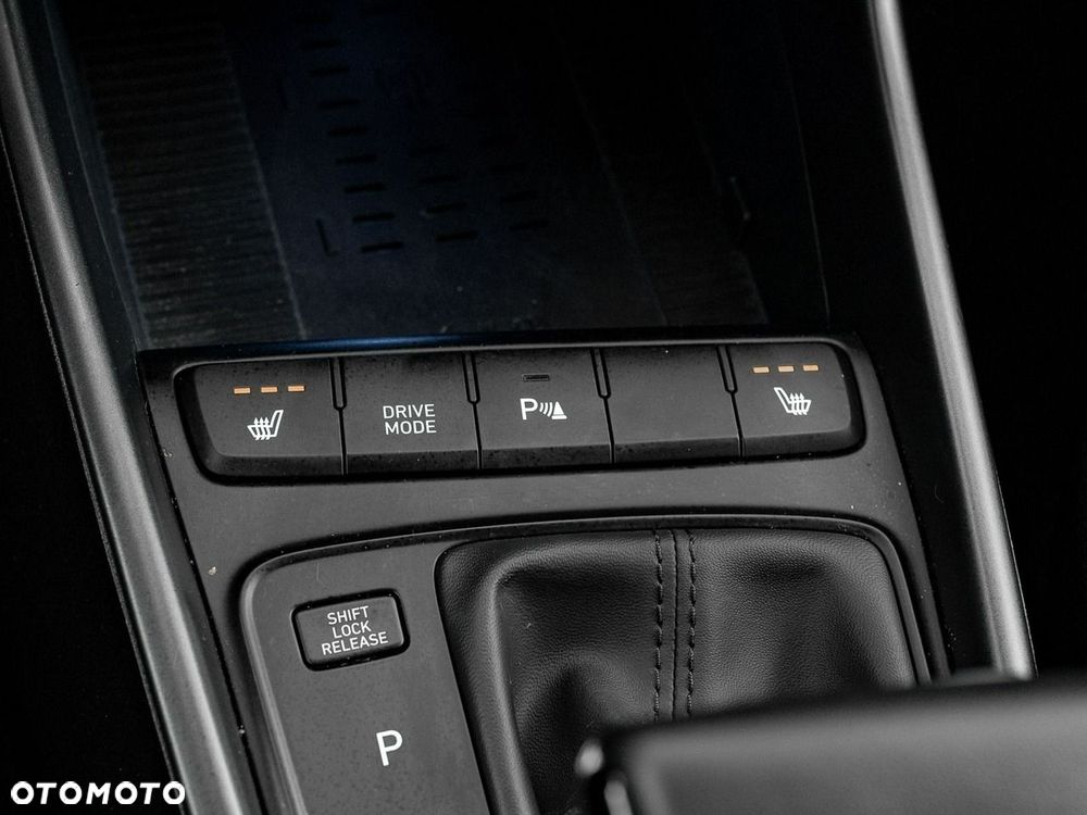 Hyundai Bayon 1.0 T-GDI Executive DCT - 20