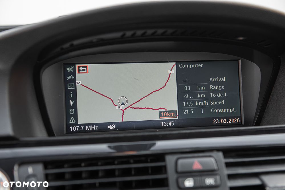 BMW Seria 3 325i - 22