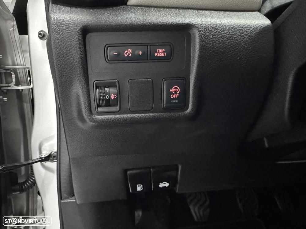 Nissan Micra IG-T 100 N-TEC - 28