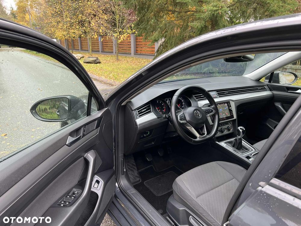 Volkswagen Passat 1.5 TSI EVO Comfortline - 5