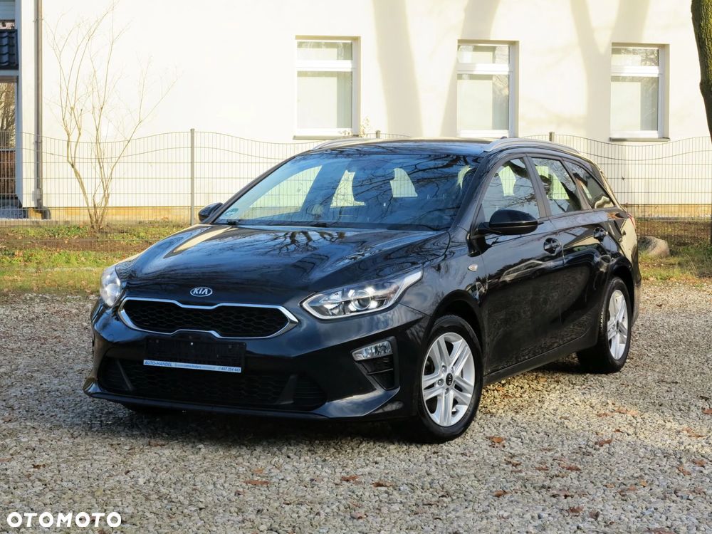 Kia Ceed - 3