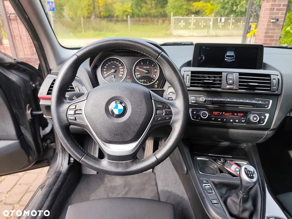 BMW Seria 1 120d Sport Line - 19