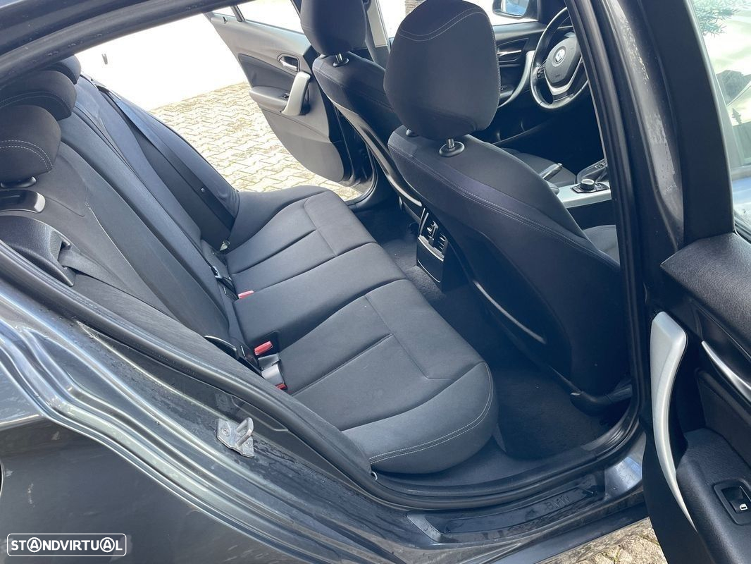 BMW 116 d EfficientDynamics - 14