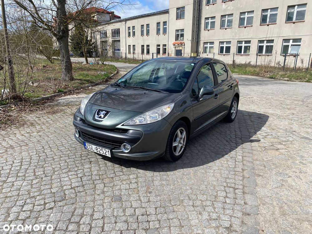 Peugeot 207 95 VTi Filou - 1