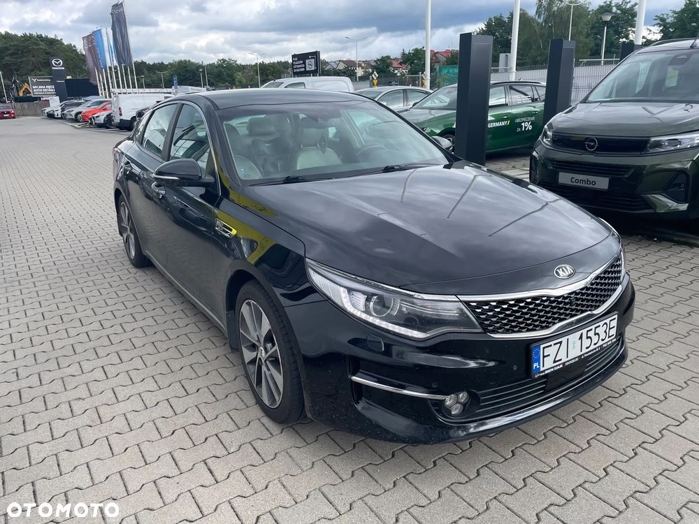 Kia Optima - 2