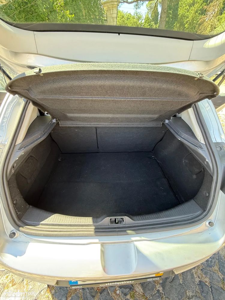 Renault Mégane - 10