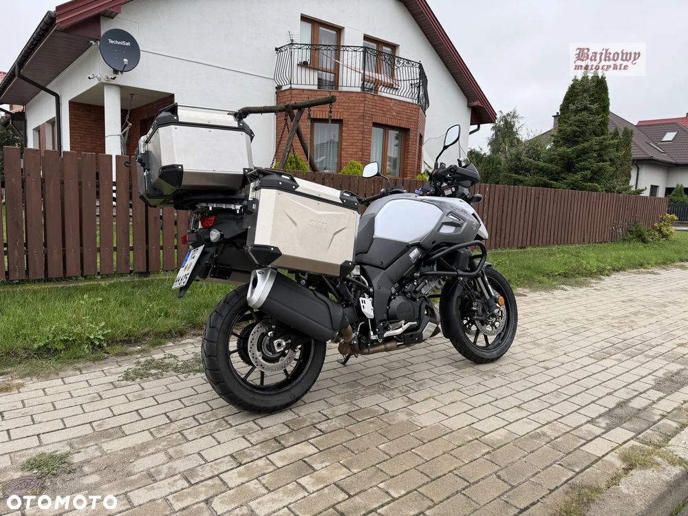 Suzuki DL - 6