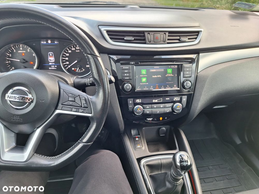 Nissan Qashqai 1.3 DIG-T N-Connecta - 10