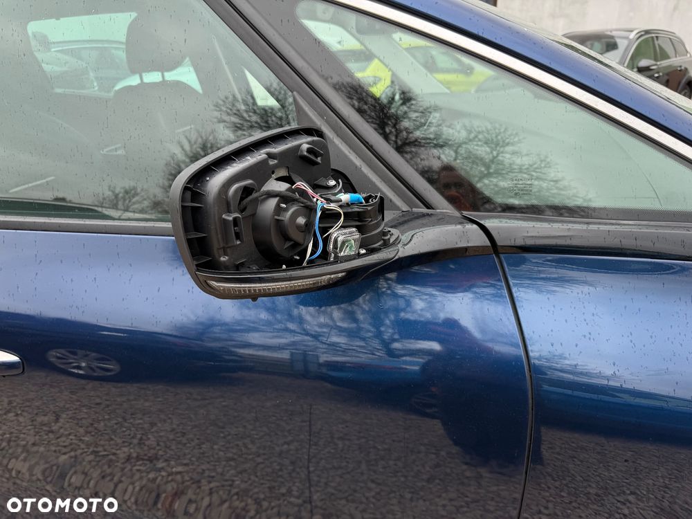 Renault Scenic - 28