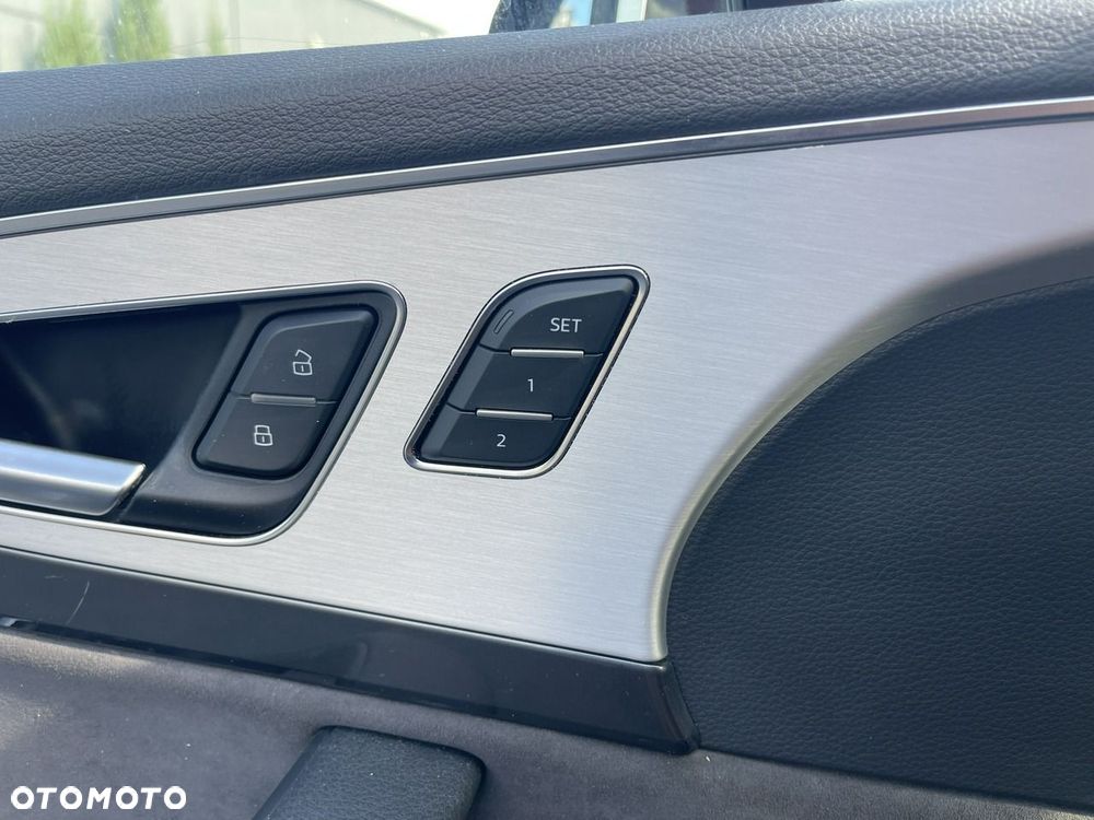 Audi SQ7 4.0 TDI Quattro Tiptronic - 19