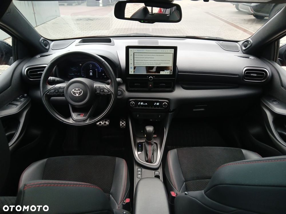 Toyota Yaris - 13