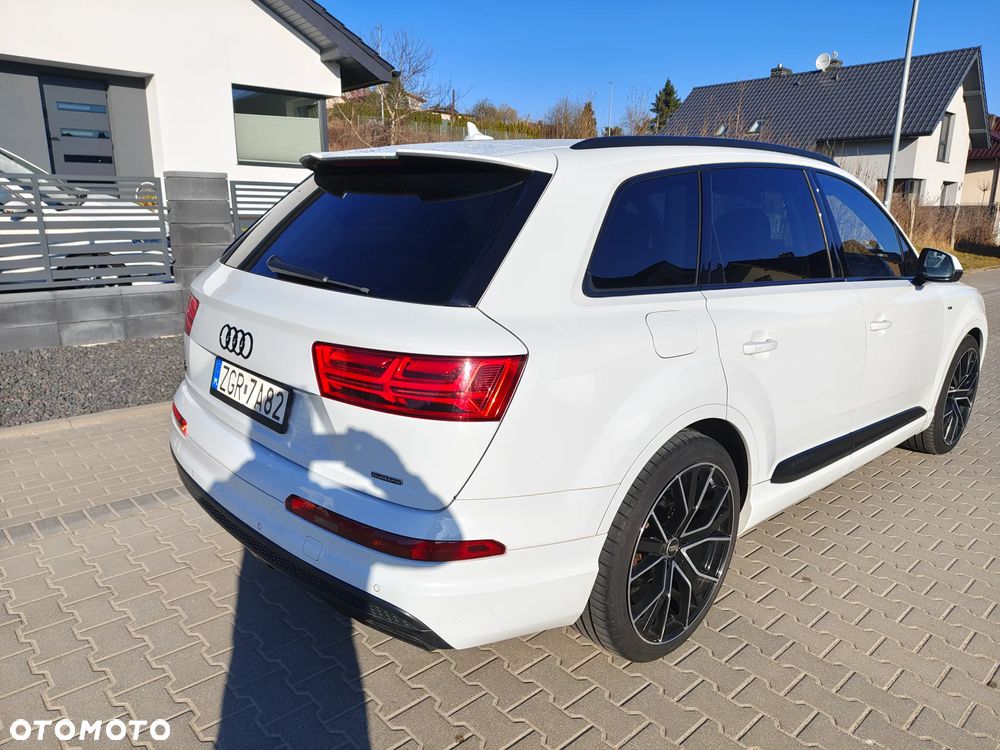 Audi Q7 - 5