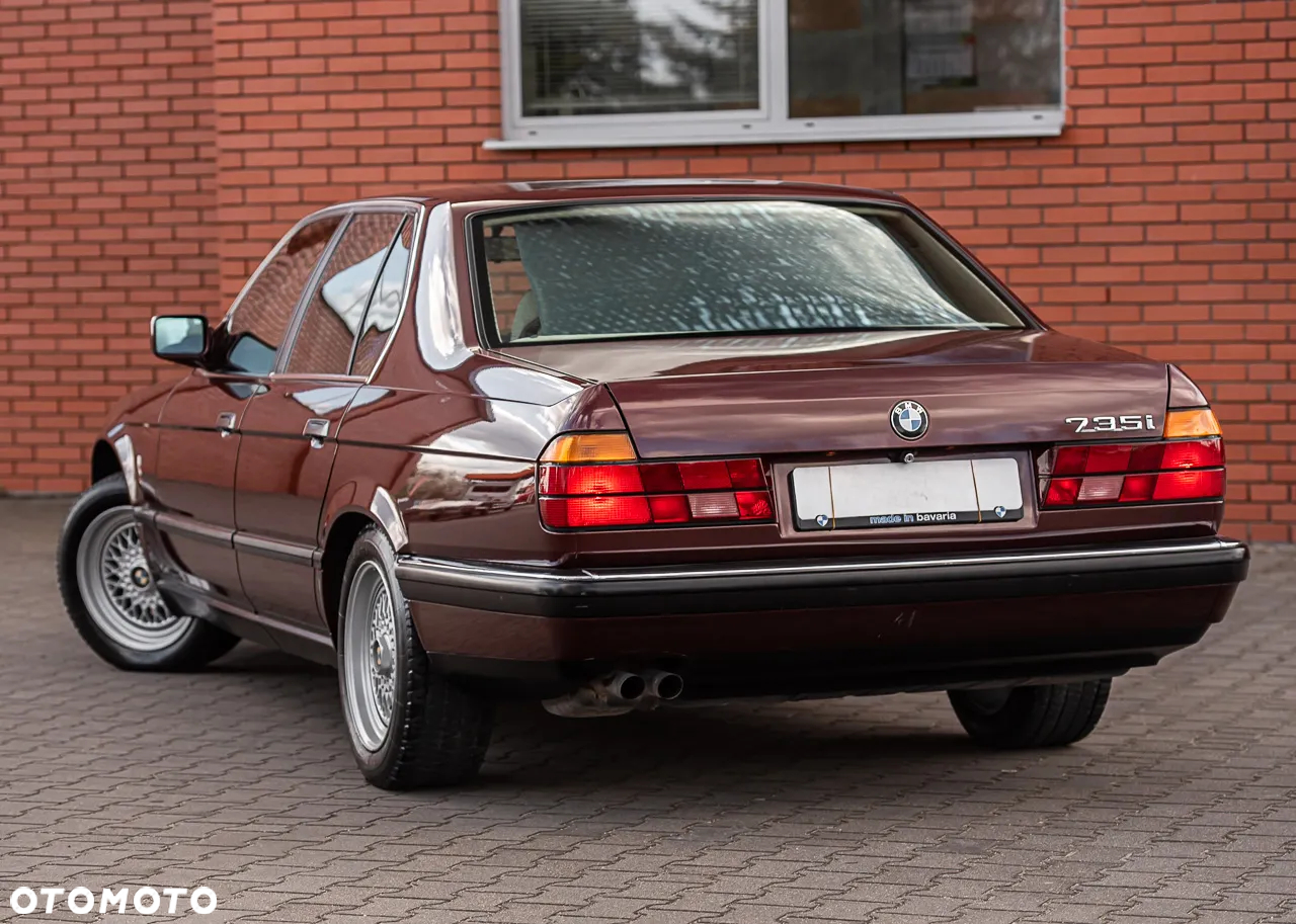 BMW Seria 7 - 8